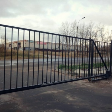 Откатные ворота промышленные металлические 3100x2000