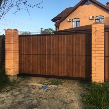 Для дома откатные ворота механические 3500x2500